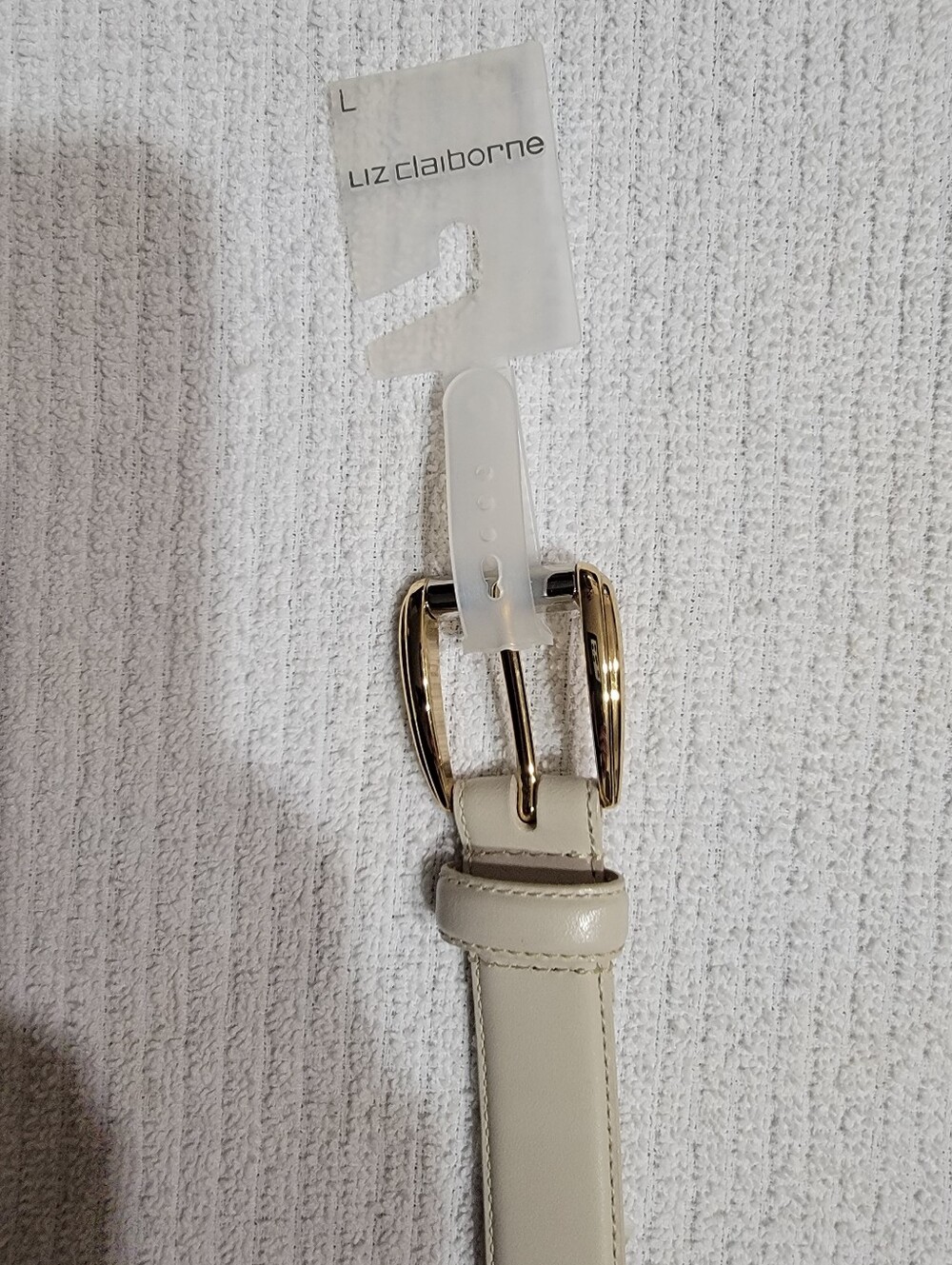 Liz Claiborne Cream Leather Belt with Gold-Tone Buckle NWT